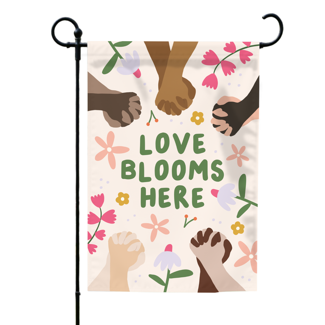Love Blooms Here Garden Flag (Flag Only)